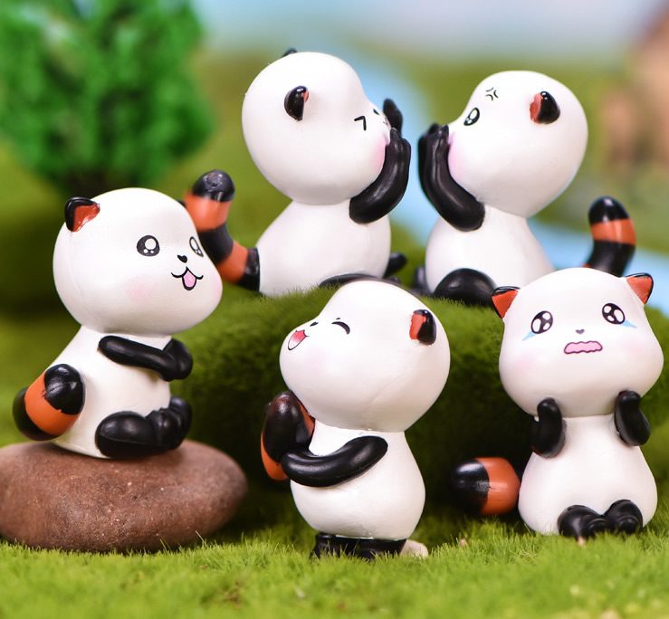 Miniture Fairy Garden Accessories Supplies Lovely Resin Cat Kids Toys Pot Bonsai Miniature Garden Terrariums Fairy Garden Animals Figurine Kits Items Decoration Cartoon Table Ornaments